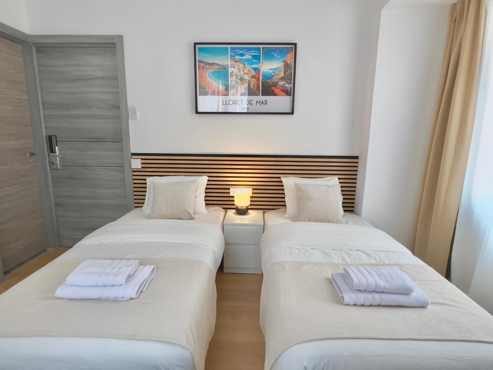 Lm Hotel *